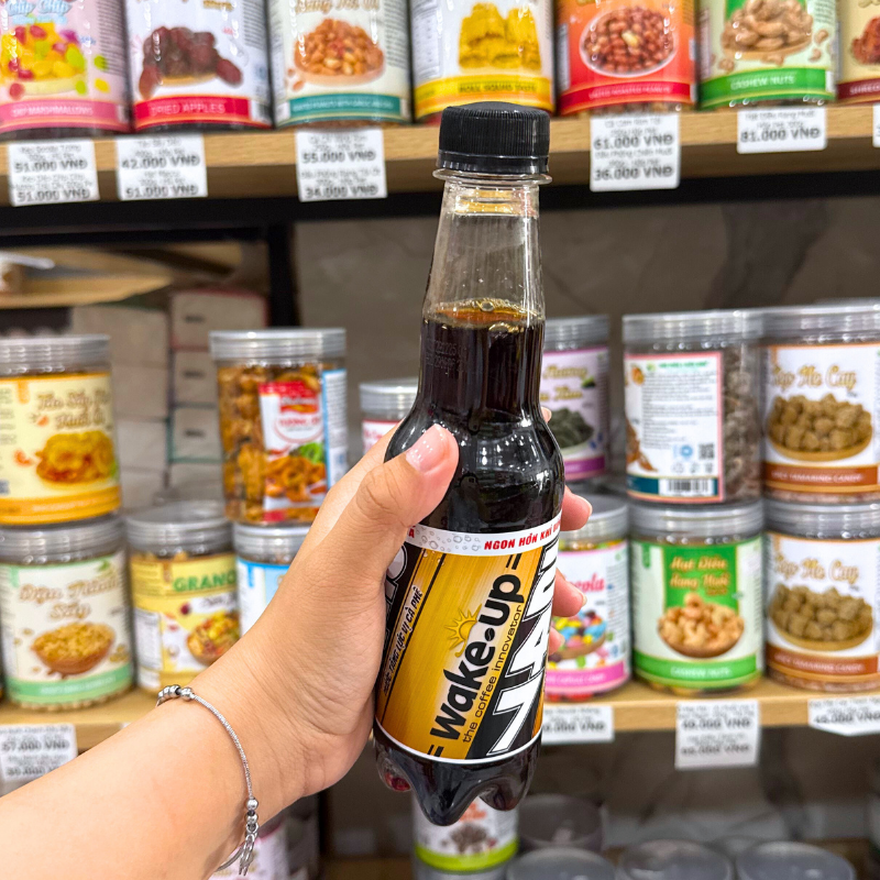 1 Chai Nước Tăng Lực Vị Cà Phê WAKE-UP 247 330ml