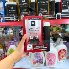 Dầu Gội Romano Sạch Gàu Anti - Dandruff Shampoo Attitude 5 In 1 650g - Dầu Gội Nam Chai Đỏ (Tặng Sữa Tắm Sạch Sảng Khoái) - 8935212813167