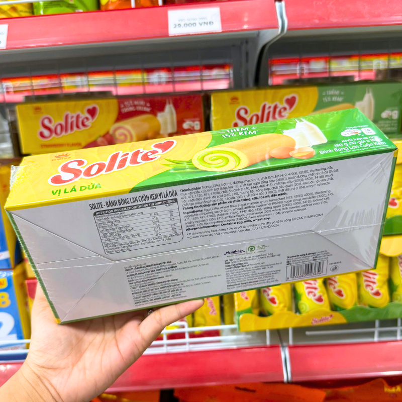 Bánh Bông Lan Cuộn Solite Vị Lá Dứa Hộp Giấy 180g