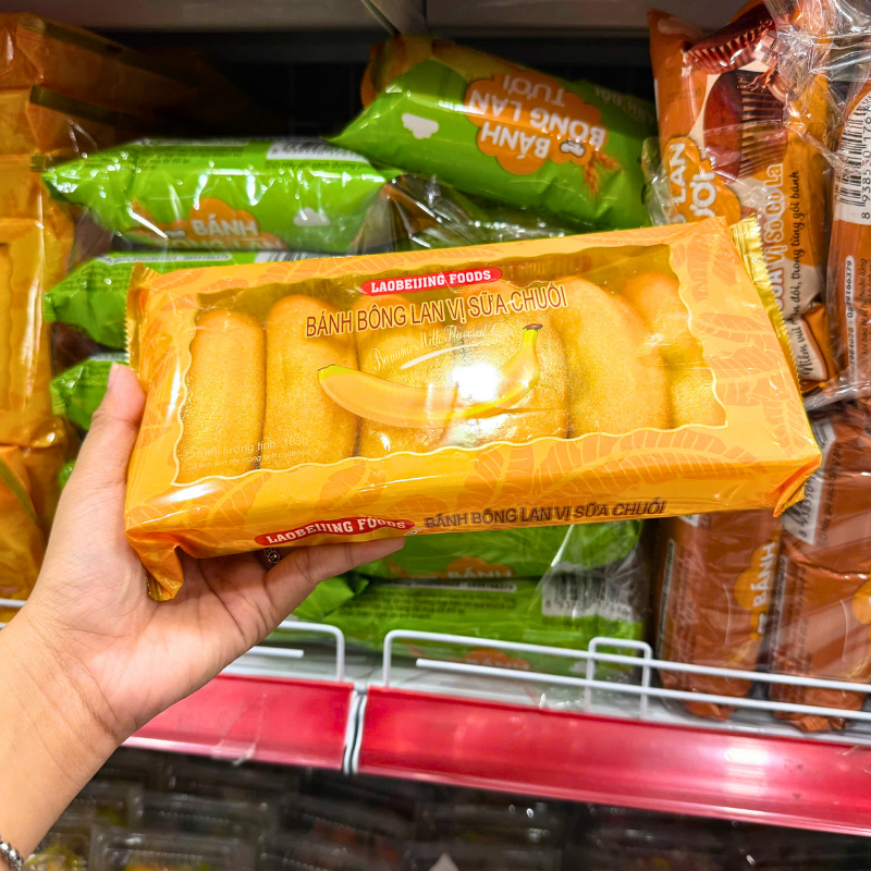 Bánh Bông Lan Laobeijing Foods Vị Sữa Chuối Khay 183g