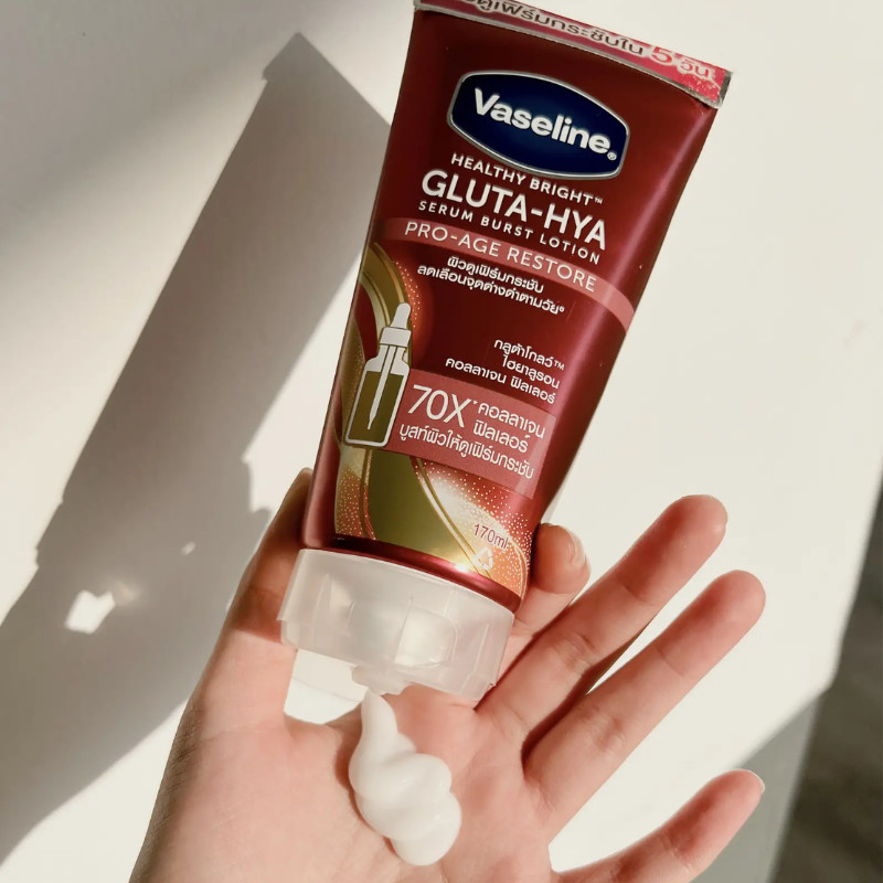 Sữa Dưỡng Thể Vaseline 70x Màu Đỏ Gluta Hya Serum Burst Lotion Pro Age Restore