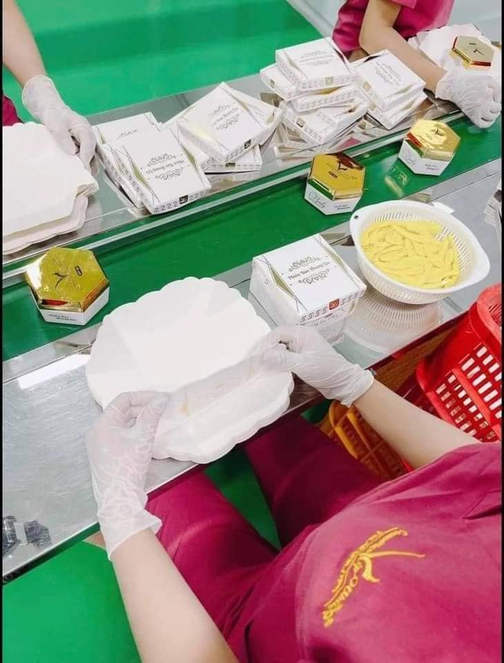 Kem Body hoàng gia  Vip white siêu trắng