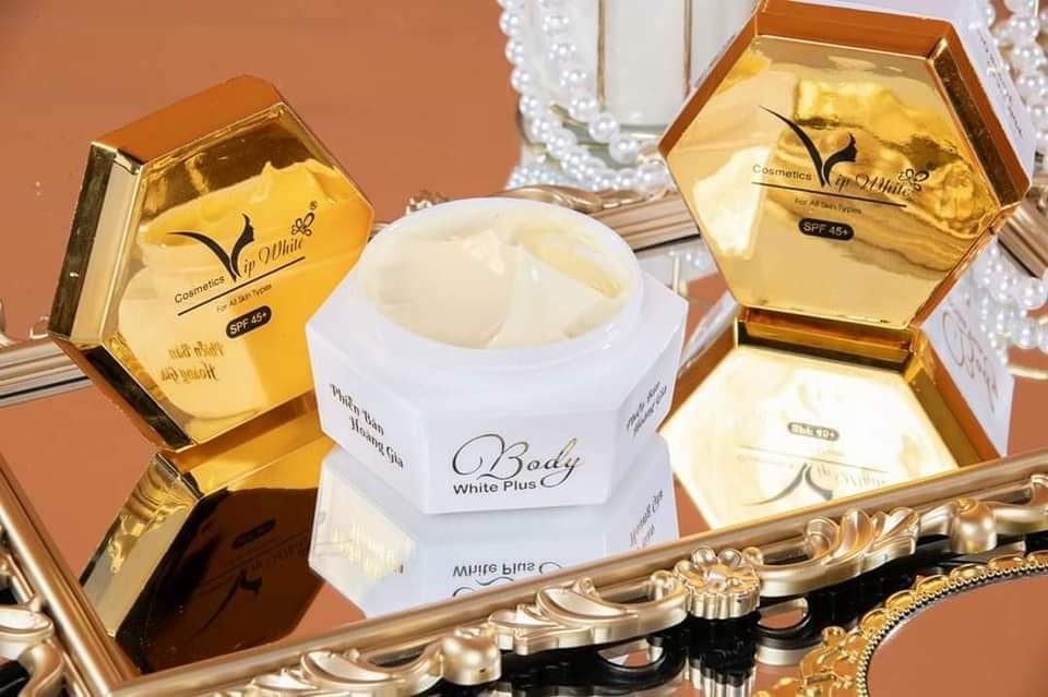 Kem Body hoàng gia  Vip white siêu trắng