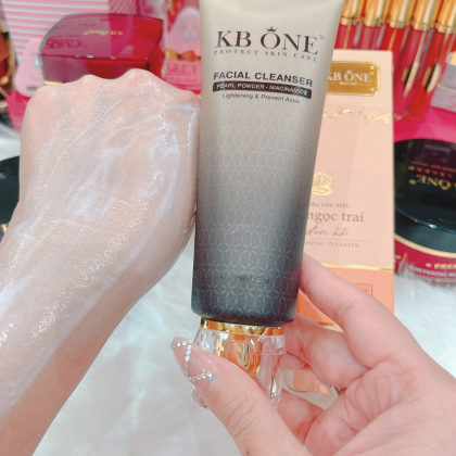 Sữa Rửa Mặt Ngọc Trai Đàn Hồi KB One chính hãng