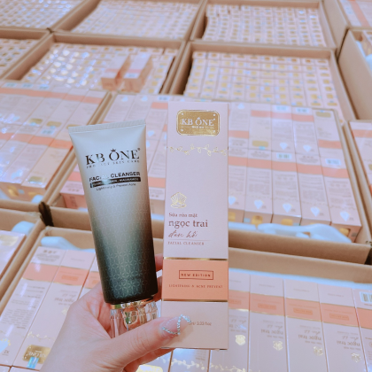 Sữa Rửa Mặt Ngọc Trai Đàn Hồi KB One chính hãng