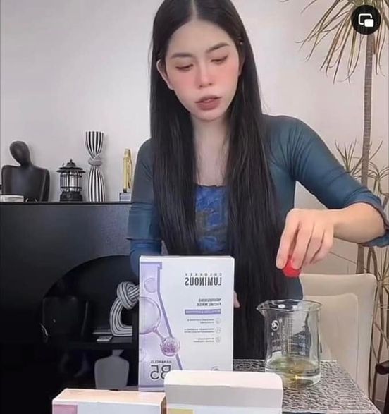 Mặt Nạ B5 Colorkey Luminous Nourishing Facial Mask Revitalizing & Fortifying