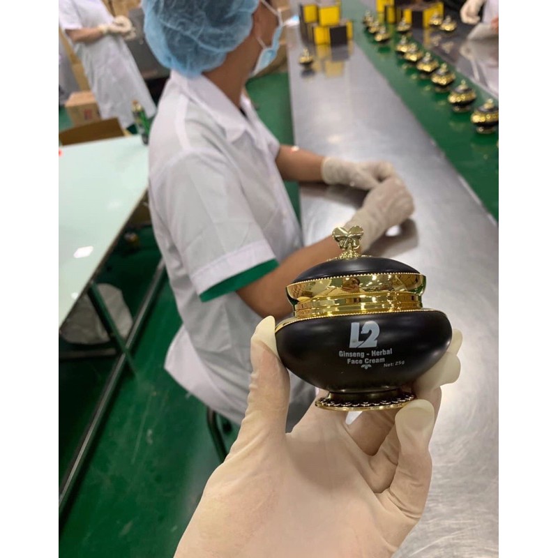 Kem tái tạo da thảo dược L2 hủ đen hàng chính hãng