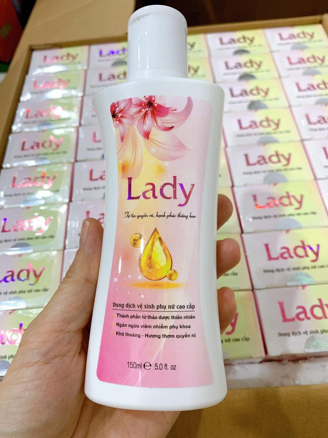 Dung dịch vệ sinh phụ nữ cao cấp Lady công ty Hồng Tâm chính hãng