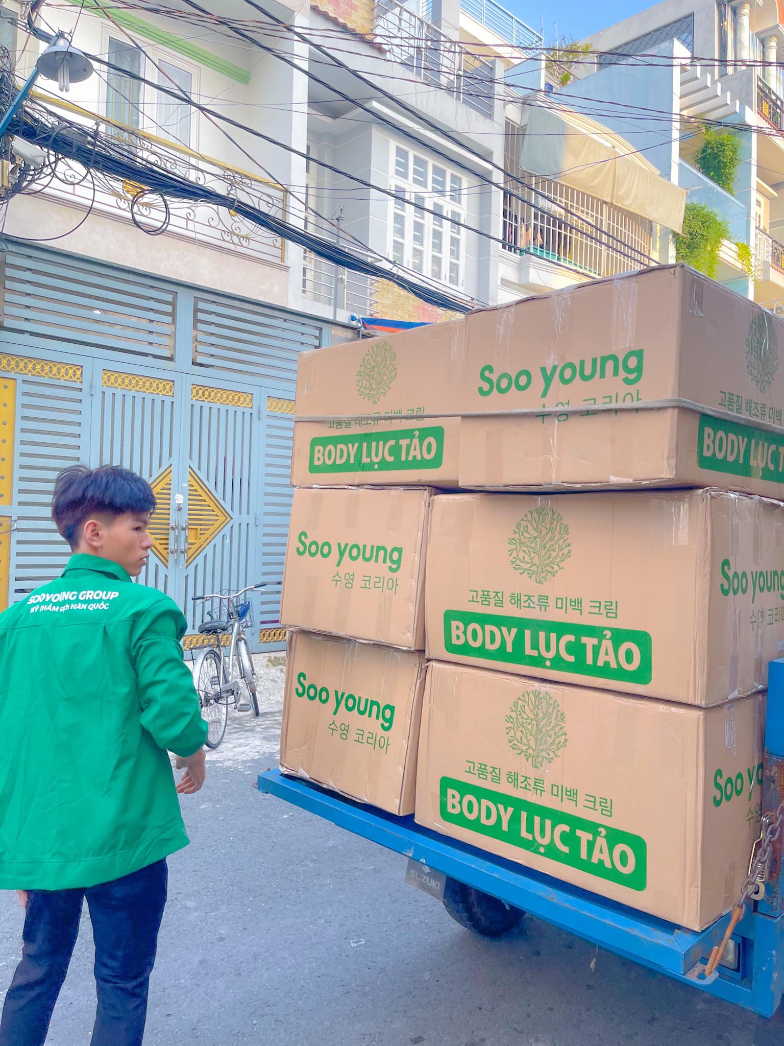 Kem body lục tảo mang thương hiệu Soo Young khẳng định vị trí trong lòng khách hàng