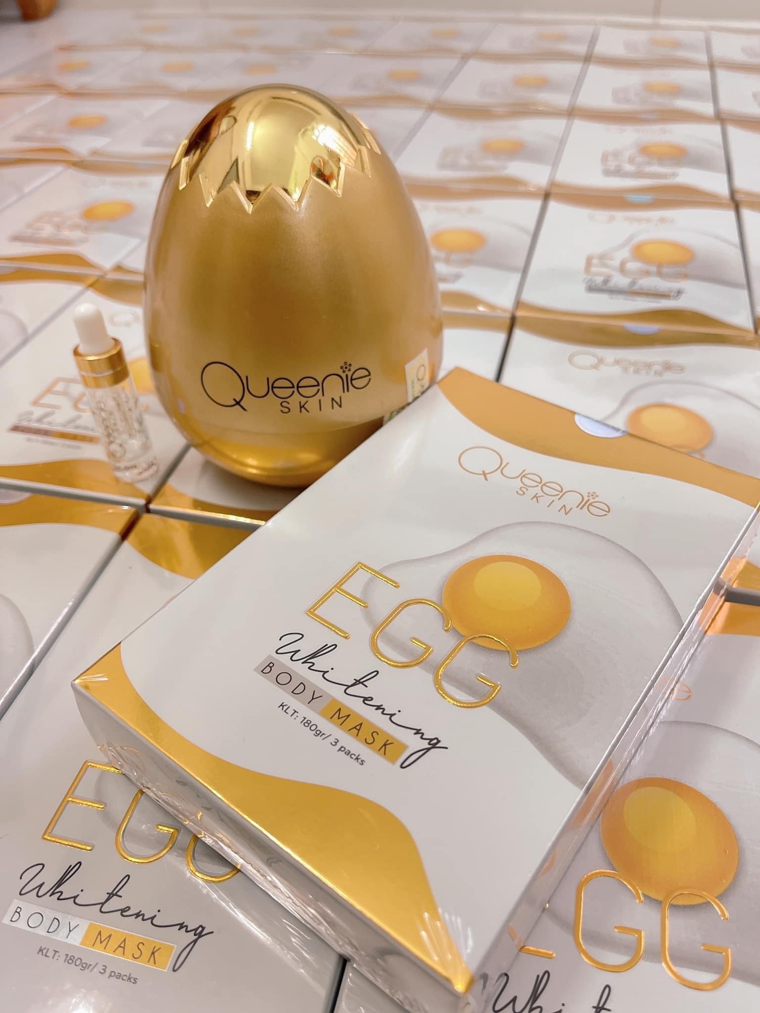 Combo Body trứng vàng kết hợp tắm trắng trứng vàng Queenie Skin