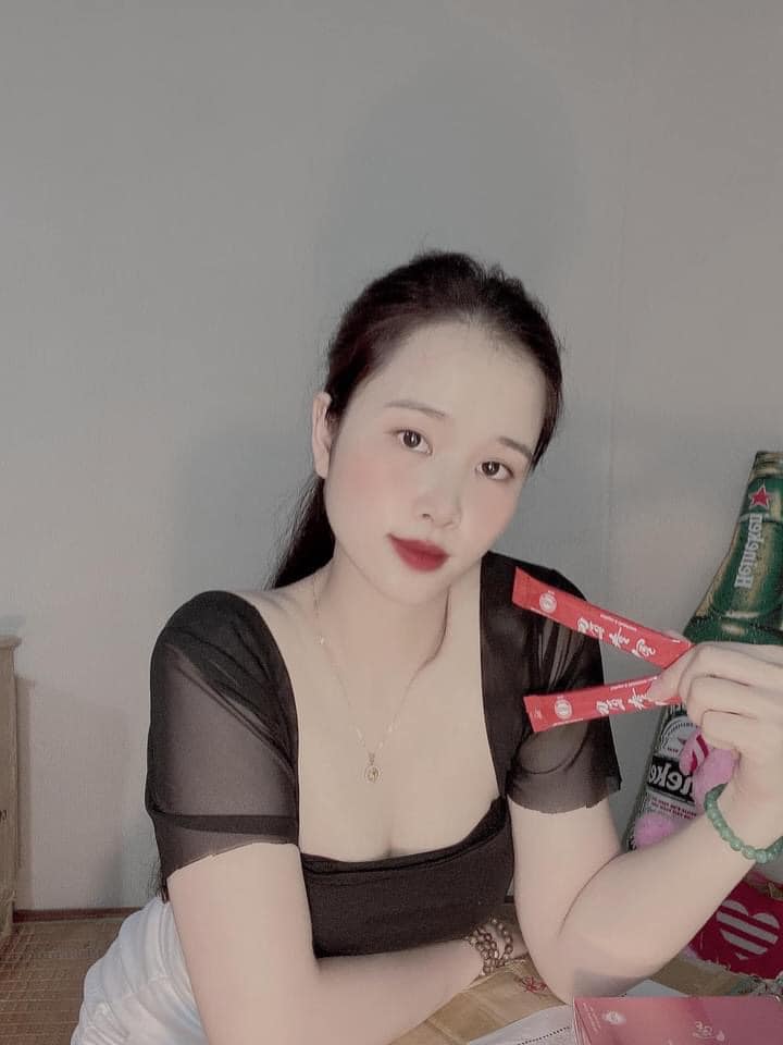Không có Phụ Nữ xấu khi sử dụng cốm Bách Hoa Tiên