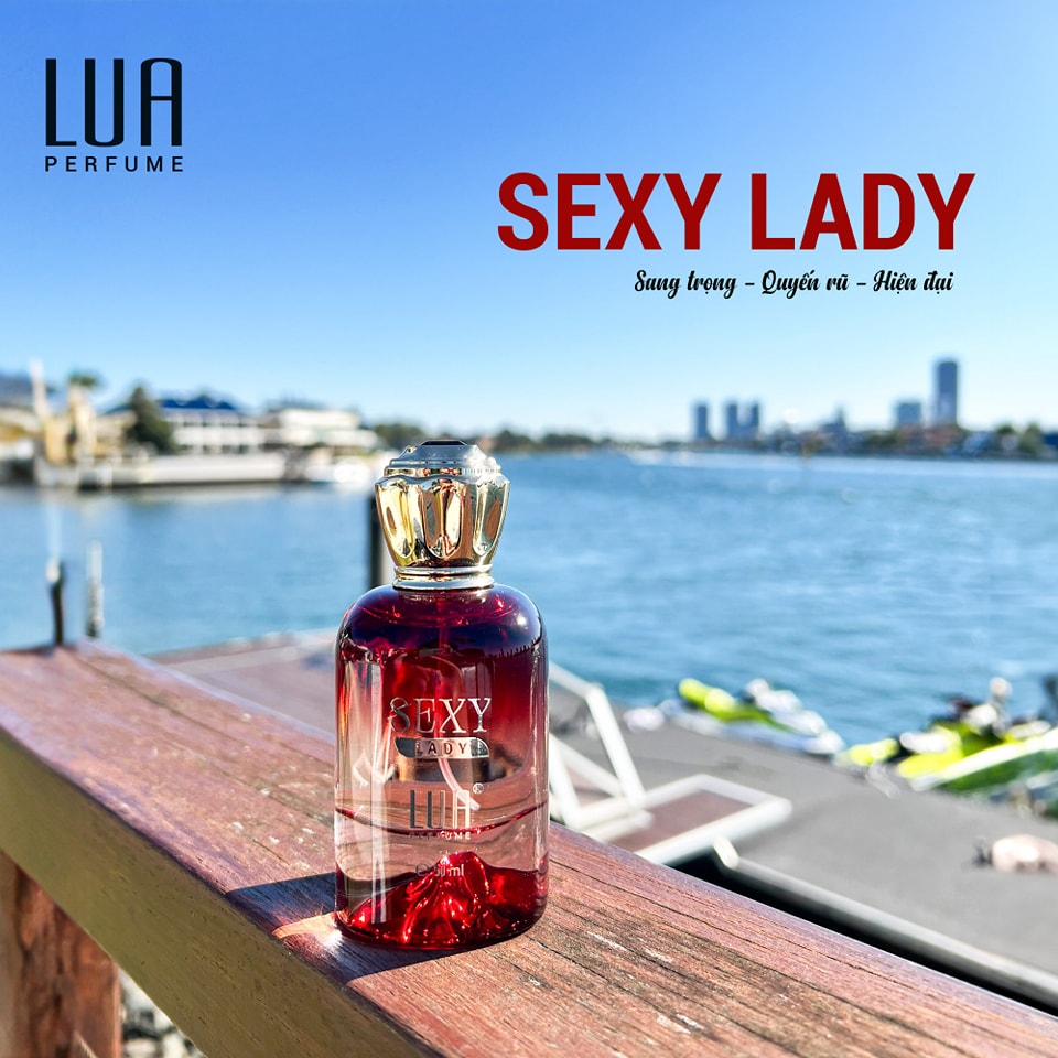 Sexy Lady: Mùi Hương Đầy Phong Cách Dành Cho Phái Đẹp! - Đặc biệt hơn nữa, thiết kế độc đáo của chai nước hoa này là đầu đội vương miện với thân chai sắc đỏ đầy nóng bỏng.